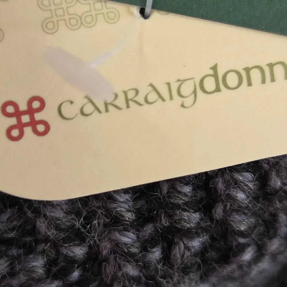 NWT Hand Knit Fingerless Gloves Made in Ireland 100% merino wool SOFT S Gray
